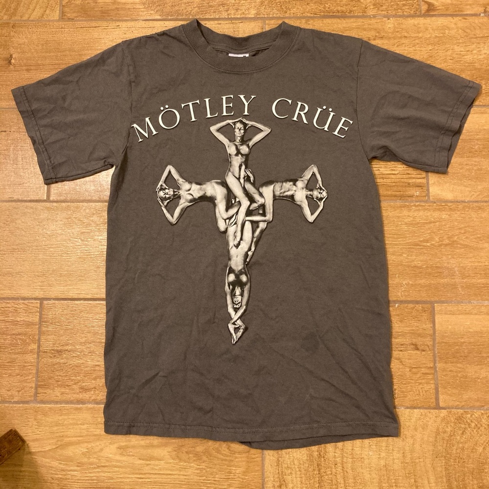 Vintage Motley Crüe tour tee